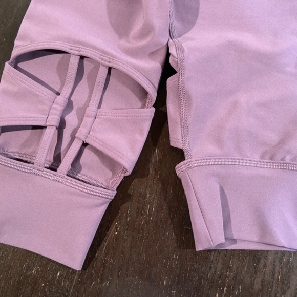 Johnny Was Calme High Rise Cutout Ankle Leggings Purple Size L - Picture 9 of 9